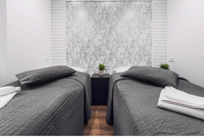 White Apartment Krakow Exterior photo